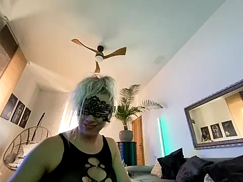 couple_mistery webcam