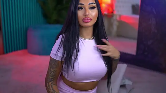 arabellaposh (F young) - pussy play + 3 min control