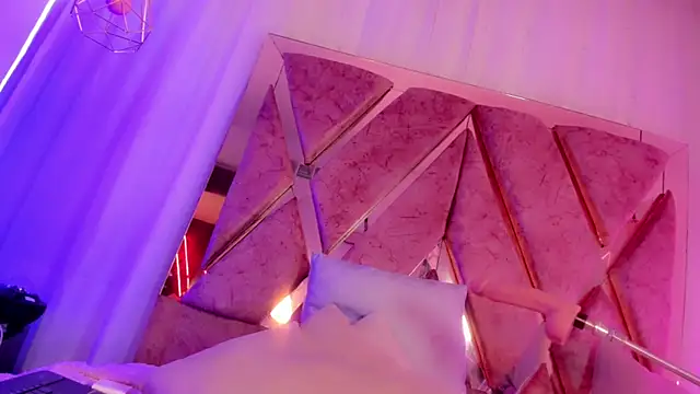 atenea_taylor_ webcam