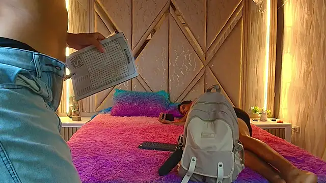 Hotcouple_222 webcam