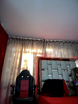 serena_willow Live Webcam on Stripchat