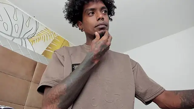 bigblackhotx1 webcam