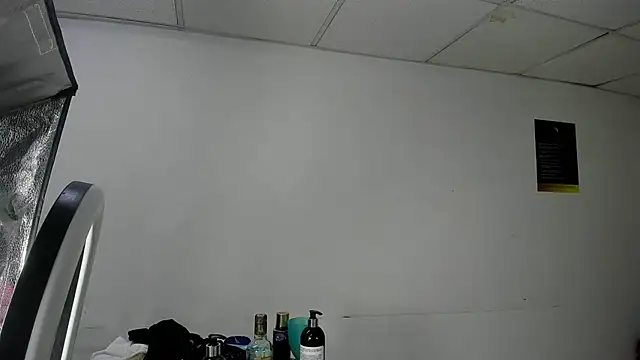 aisha_hotts777 (T young) - use the lush on my ass.