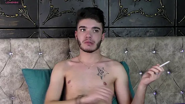 lextasyscott (M twink) - Take off my pants and boxers