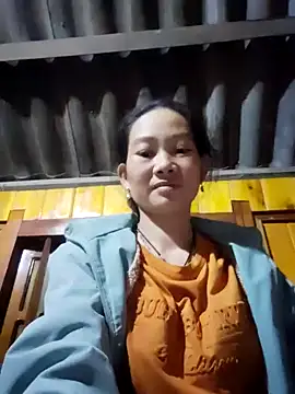 gio-thu - Gio-thu's free webcam - UK Sex Cams