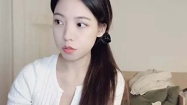 meng_777 (F young) - 年年有今日，岁岁有今朝