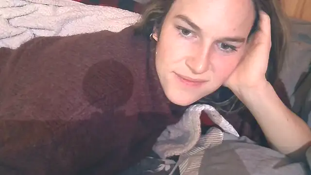 forbiddenbabygirl webcam