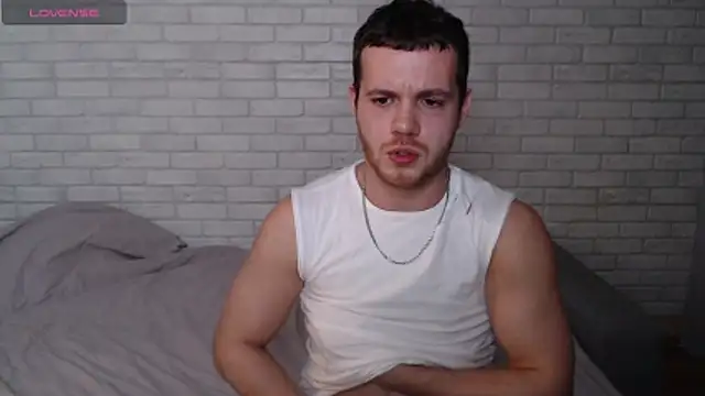 Alexxx_horny webcam