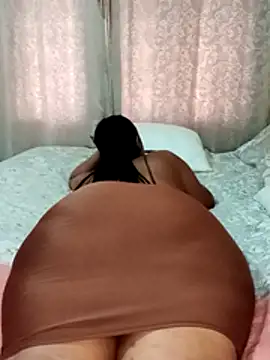 Luciouslips00 webcam