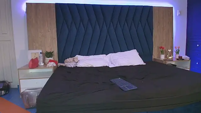 HellAndDante_ webcam