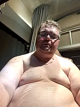 tataurs - Tataurs's free webcam