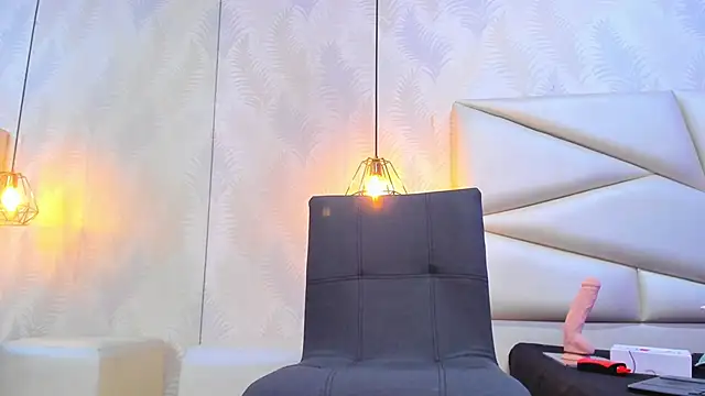 laurettedela_rouse webcam