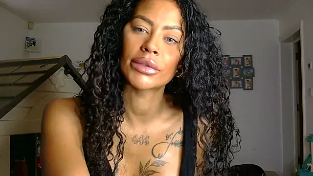 Little_Minx_Chanel webcam