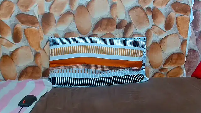 AfricanBigAssxx98 webcam