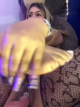 victoriacopper webcam