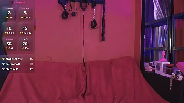 Valk_submissive webcam