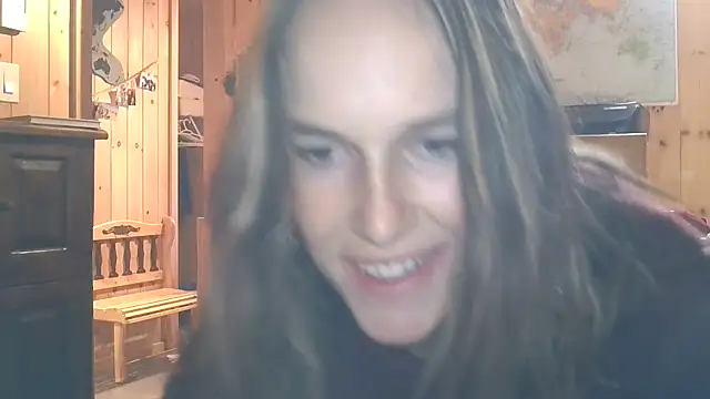 forbiddenbabygirl webcam