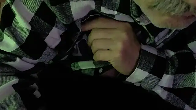 cumloverboyxx69 webcam