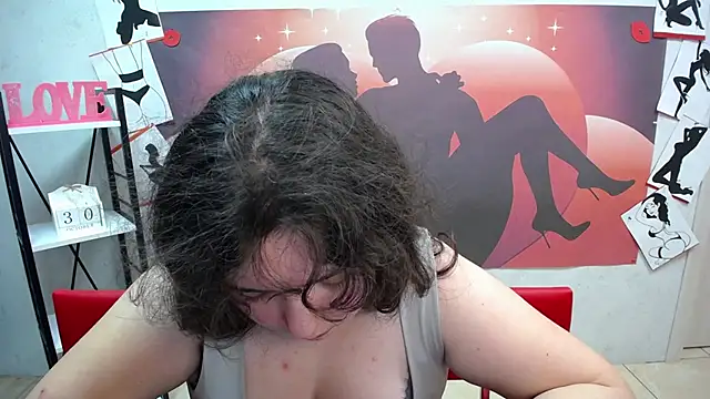 NeonilaLisova webcam