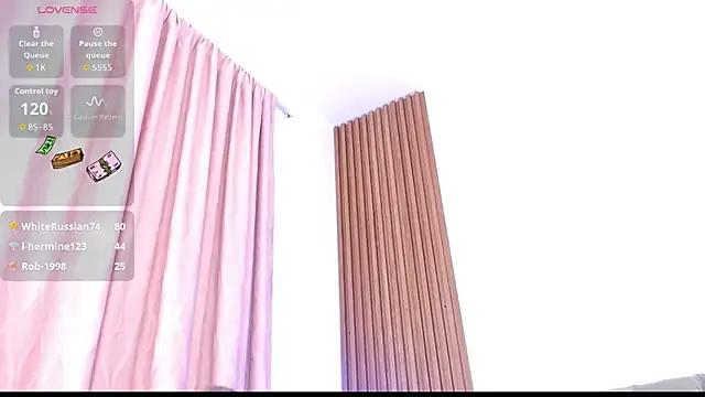 kayleenrobinson webcam stripchat model stream image