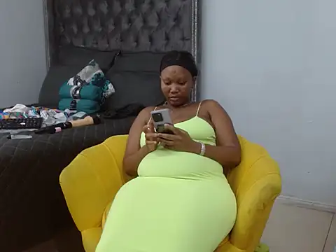 xxboobiegal (Ask my age) - wlcm me back on my account daddy