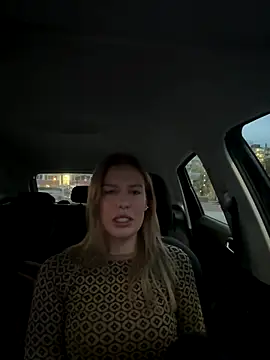 Chloemillerrxx webcam