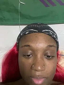 HennessyBaby21 webcam