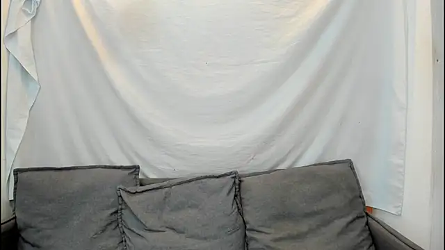 mhelanny2 (F young) - goal