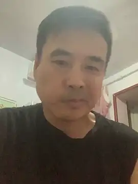 mistliu (Ask my age) - 攒钱买个毒龙