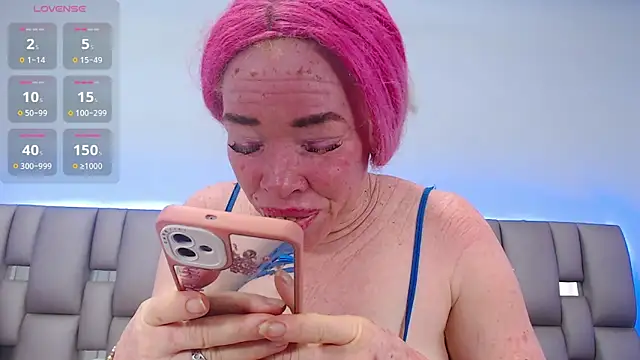 kittywhiteass (F milf) - CUM / SQUIRT SHOW