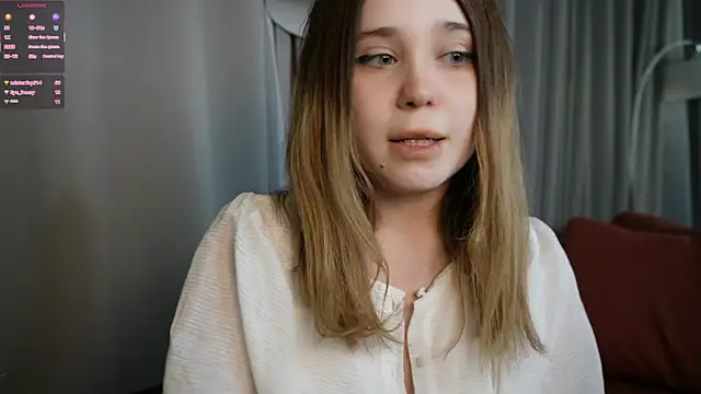 Lina_Glow webcam
