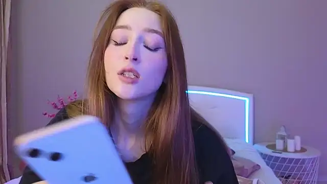 michadenver (F young) - oil on body #TWERK #OIL #SMALLTITS