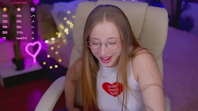 silverrmoon - SilverrMoon's free webcam - UK Sex Cams