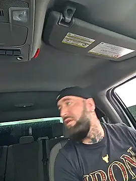 Beardedtattood webcam