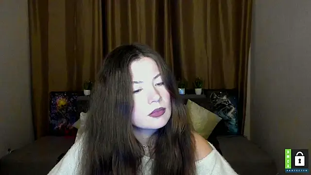 Alicia_redfollow webcam