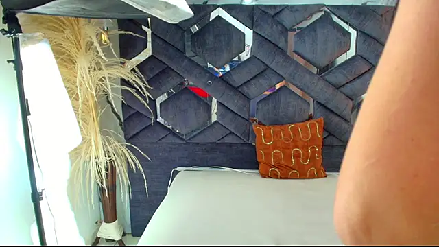 Alexa_Smith__ webcam