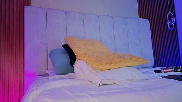 Ariannaa_Suarez1 webcam