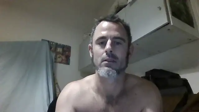 whatYwantMorrre webcam