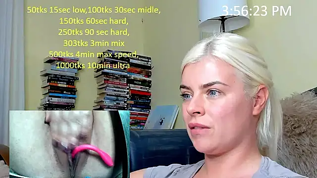 queenofthenighttt webcam