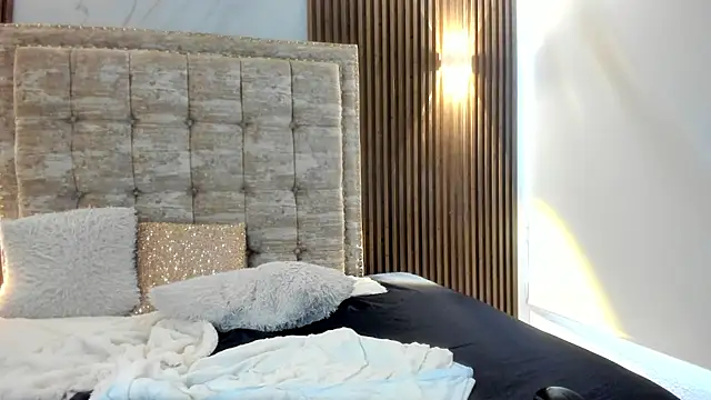 damiian20_ (T teen) - Show Ass + spank x 6