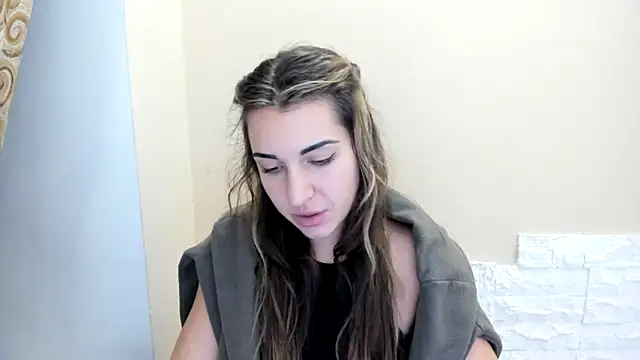 summmmersky - Summmmersky's free webcam - UK Sex Cams