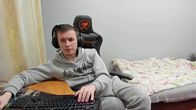 iliaskrislove webcam