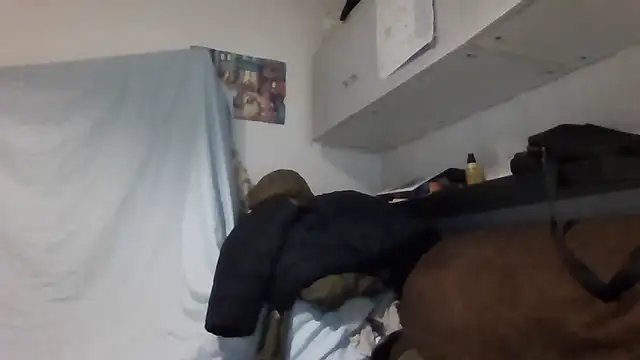 whatYwantMorrre webcam