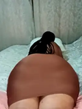 Luciouslips00 webcam