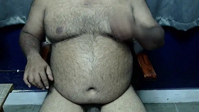 hairysubcub_70 webcam