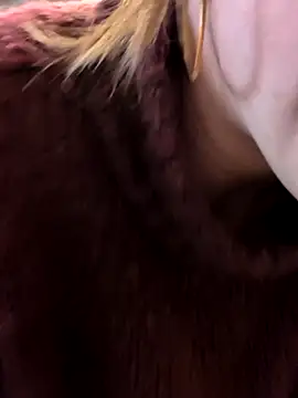 forbiddenbabygirl webcam