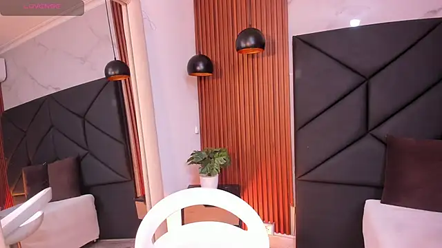 saramonroe1 (F teen) - all naked+ Spanks ass rain