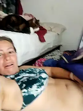 laracaliente (F milf) - Figerng ass  +pussy