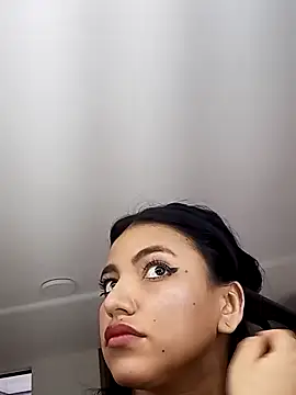 Naomy_Gomez_ webcam stripchat model stream image