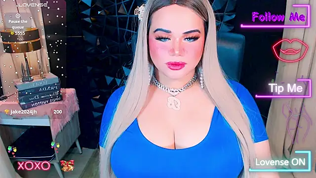 xHugeHarleySelfsuckerx webcam